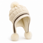 Damesmuts | Oorkleppen & fleecevoering | Kabelpatroon met pompon
