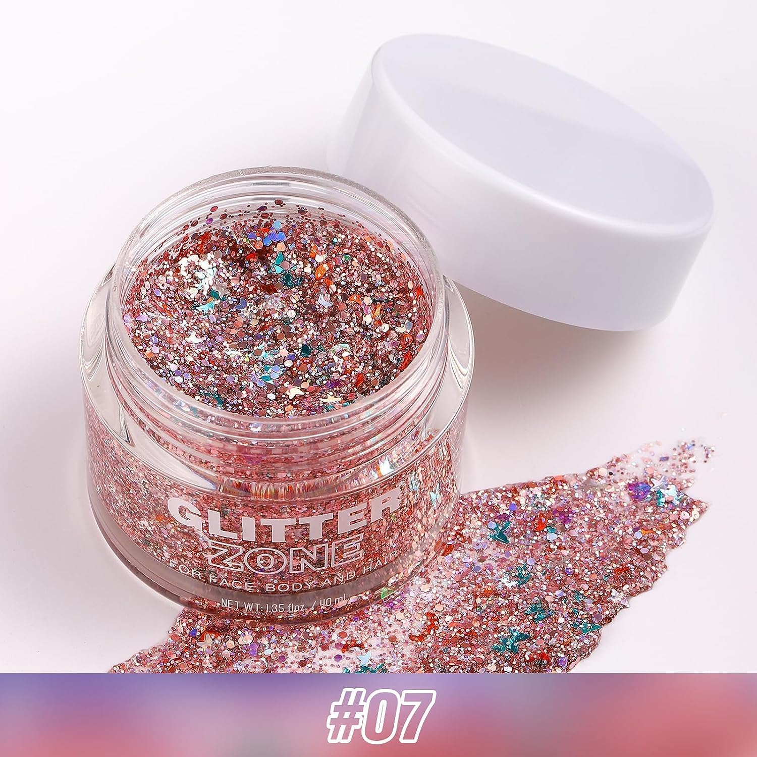 Moeiteloze naadloze eyeliner voor heldere oogdefinitie