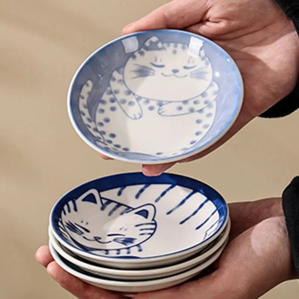 Keramisch sauskommetje in de vorm van een kat