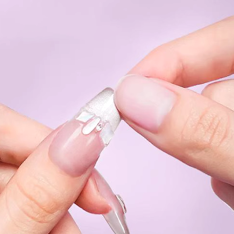 3-in-1 Nagelverzorgingspen voor Gladde en Glanzende Nagels