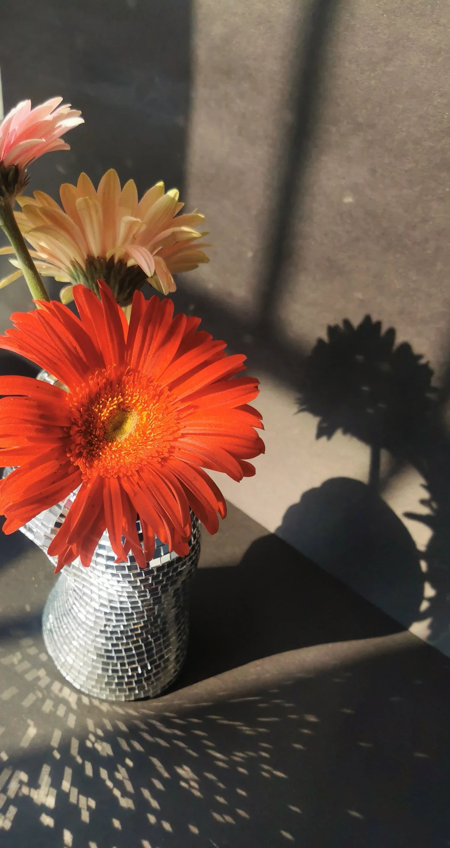 Retro discobal glazen vaas