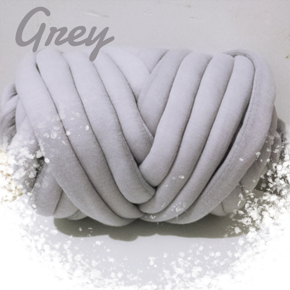 PlushLoops - DIY grof handgebreid buisgaren