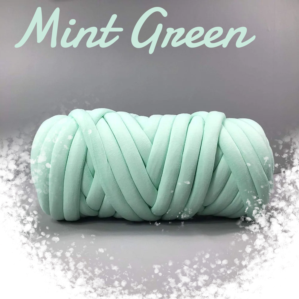 PlushLoops - DIY grof handgebreid buisgaren