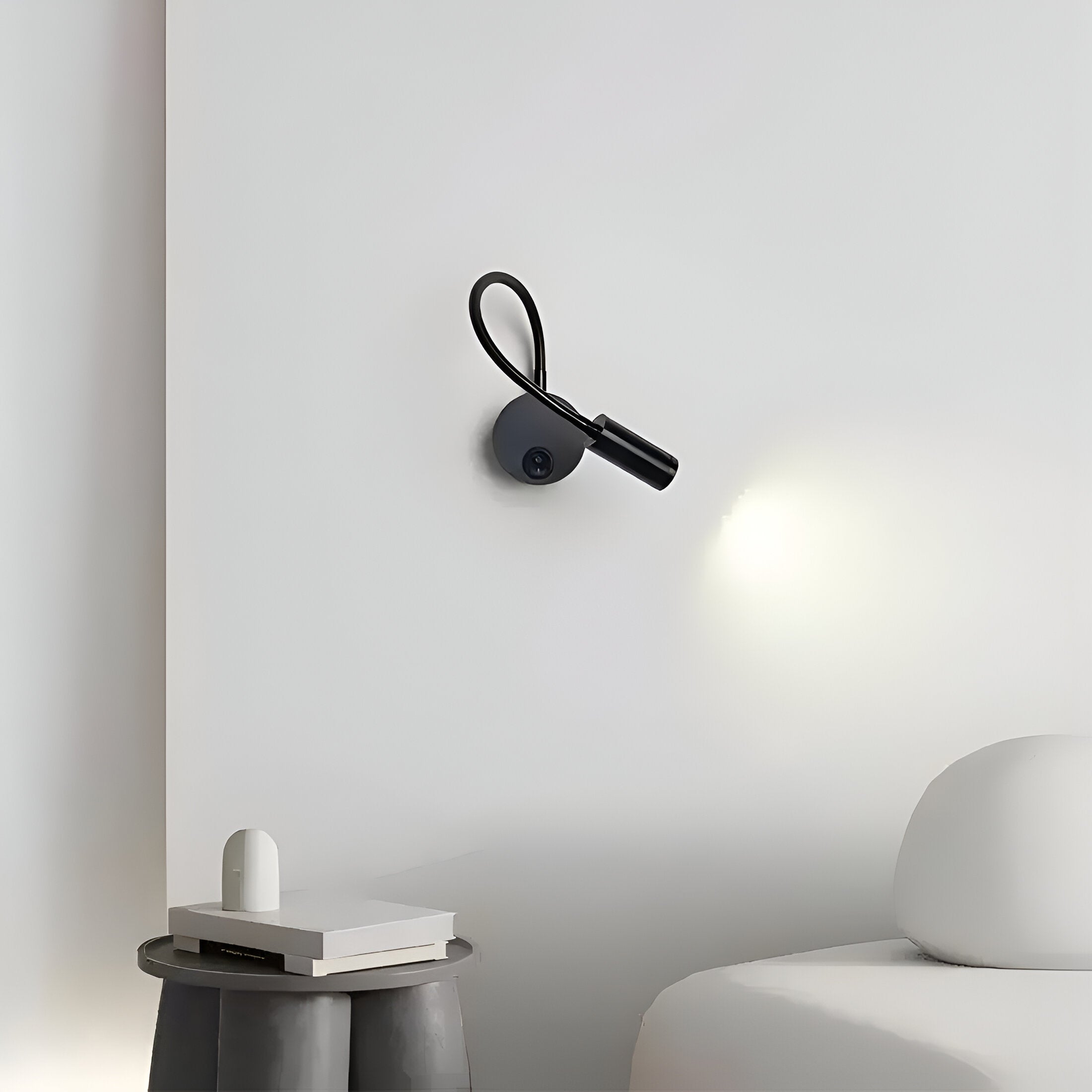 FlexiGlow - Stijlvol LED-bedlampje met flexibele zwanenhals