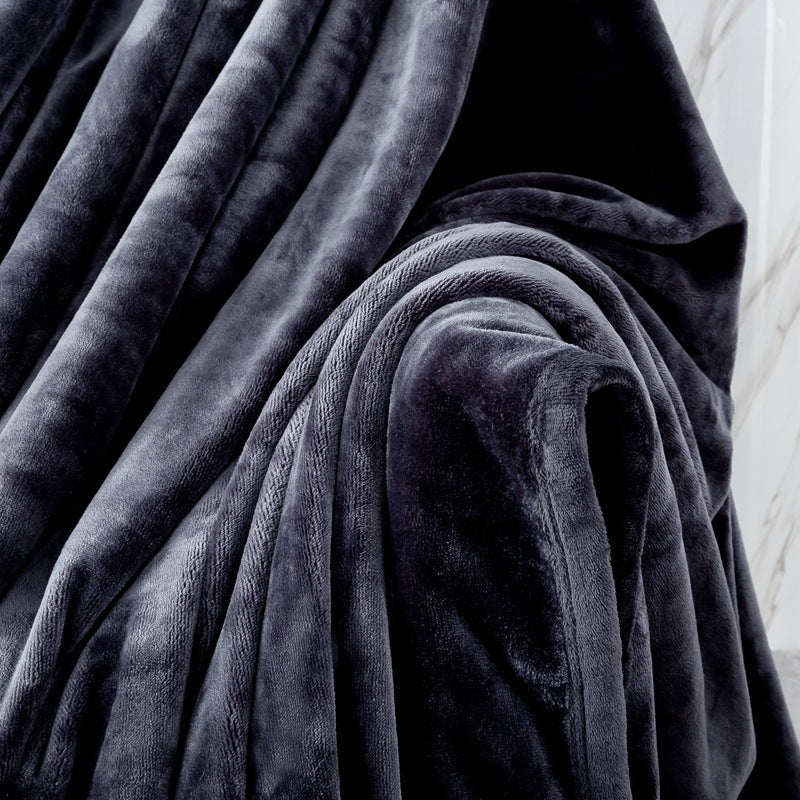 Fleece deken klaar voor gebruik in de woonkamer
