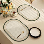 Close-up van de decoratieve placemat met verfijnd patroon