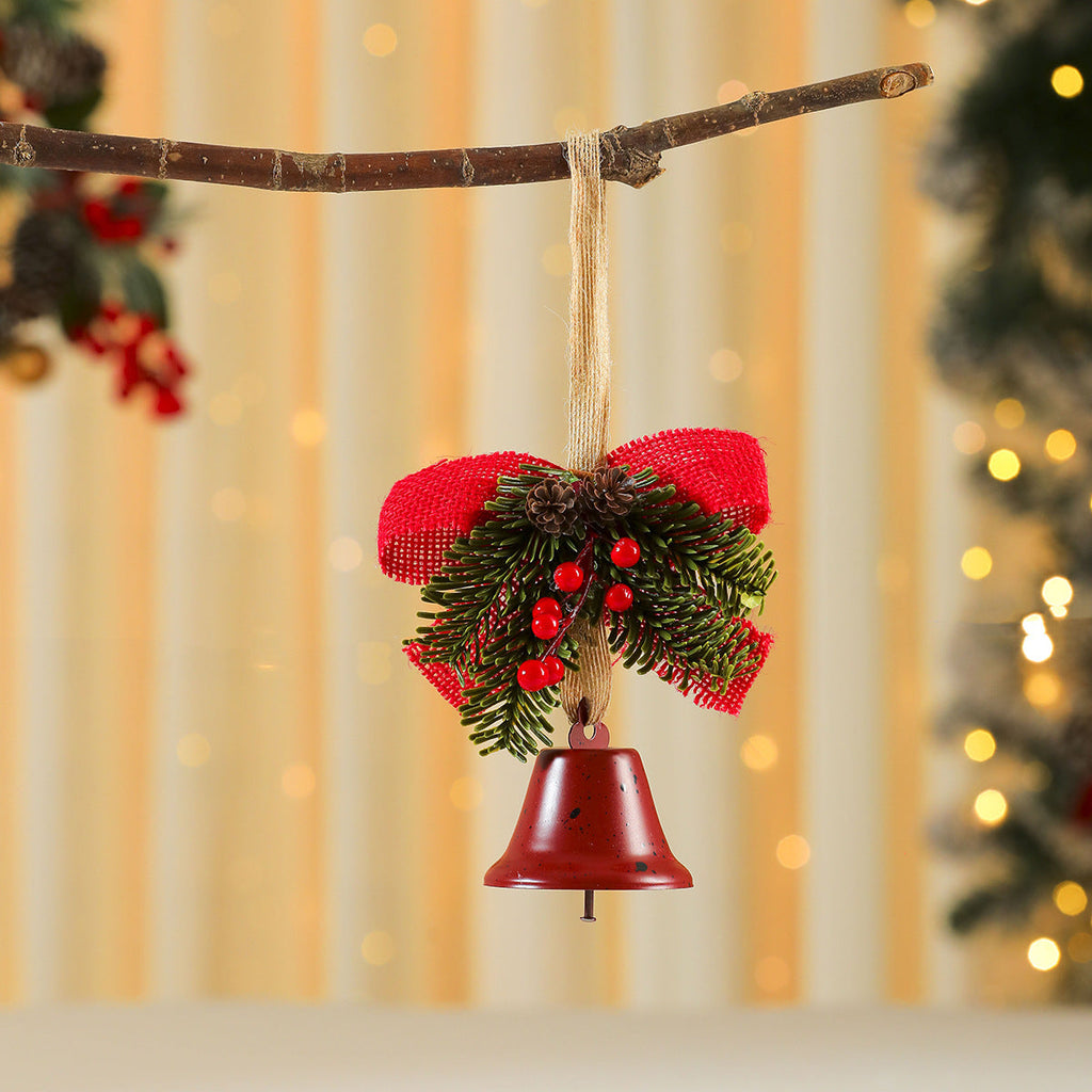 Kerstornament met beldetail en rode strik