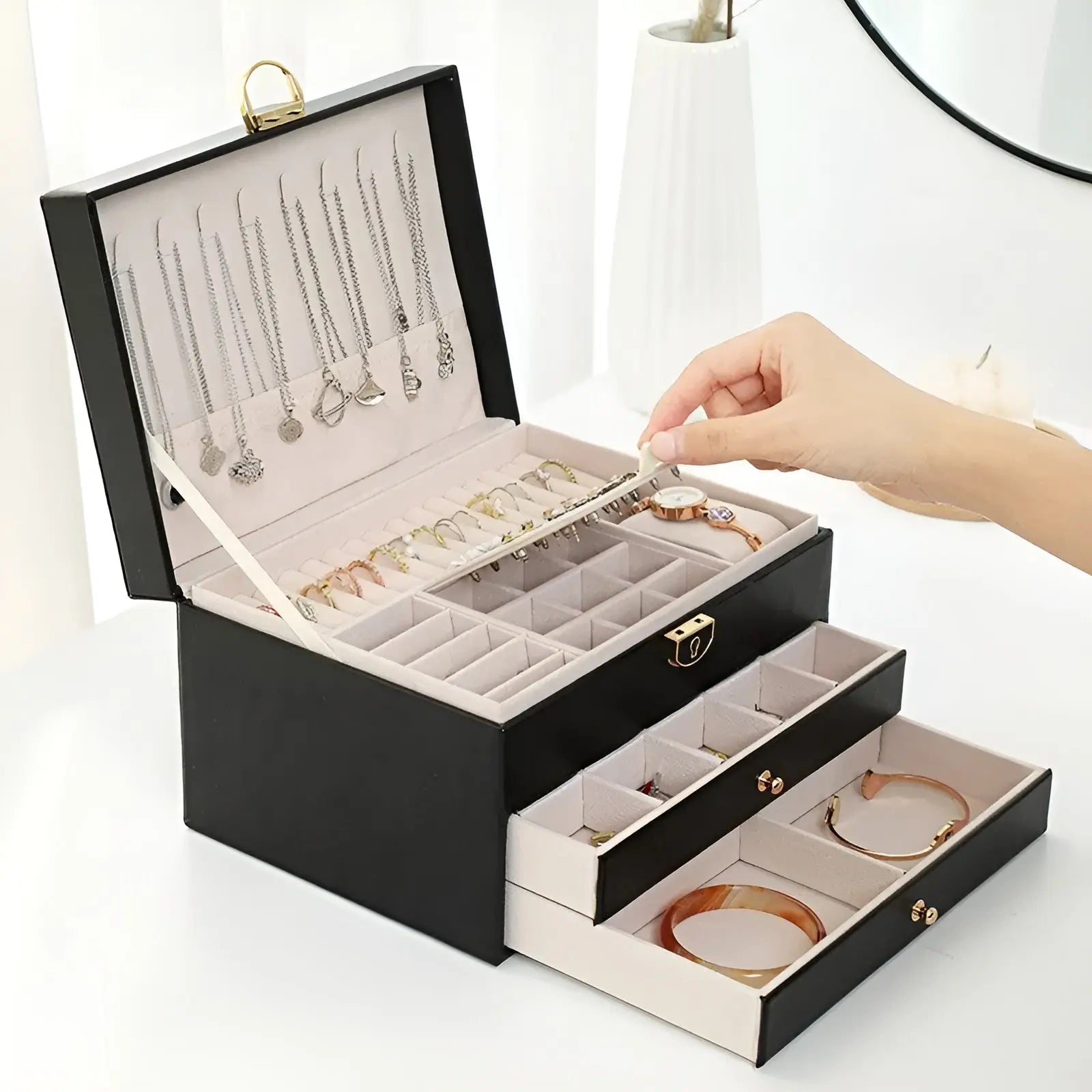 LuxeTrove - Stijlvol juwelen opbergen met een luxefactor