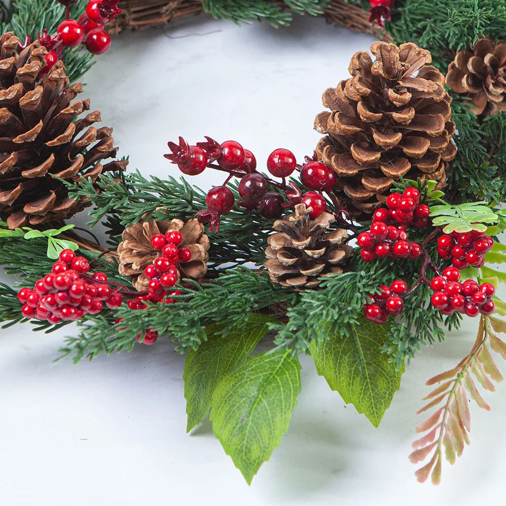 Kerstkrans met natuurlijke uitstraling voor winterse decoratie