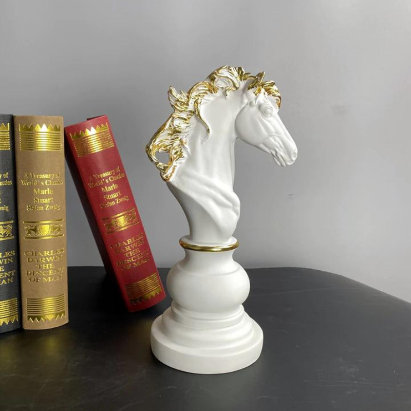 Moderne elegante schaakstuk sculptuur decoratie