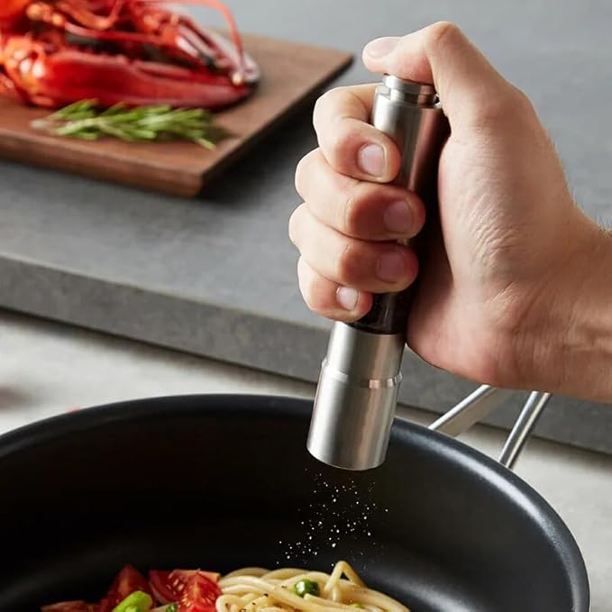 SpiceTouch - kruiden met één druk op de knop. Als een professional.
